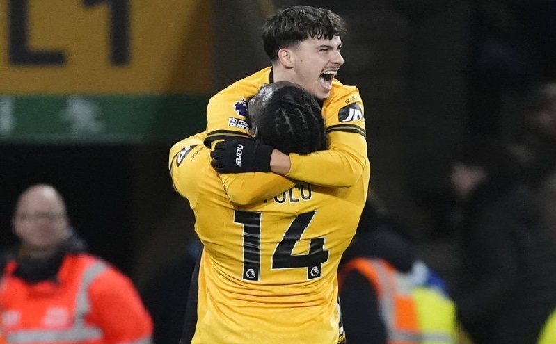 Bảng xếp hạng ngoại hạng Anh có nhiều biến động mạnh